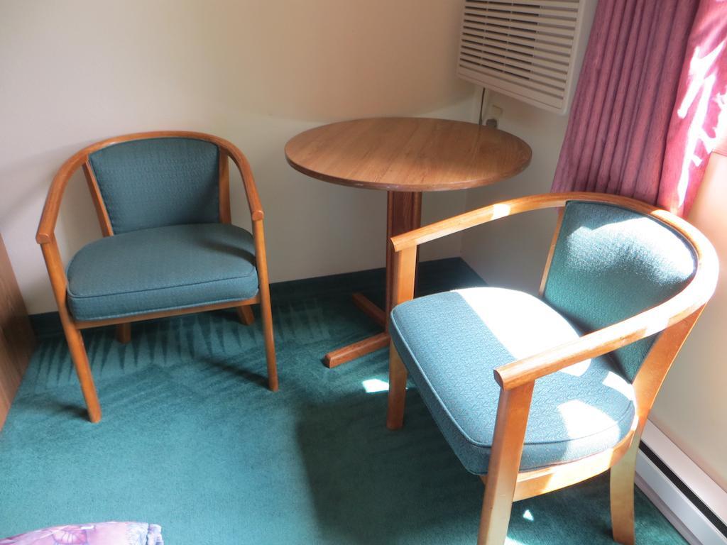Cobblestone Inn & Suites - Merrill Quarto foto